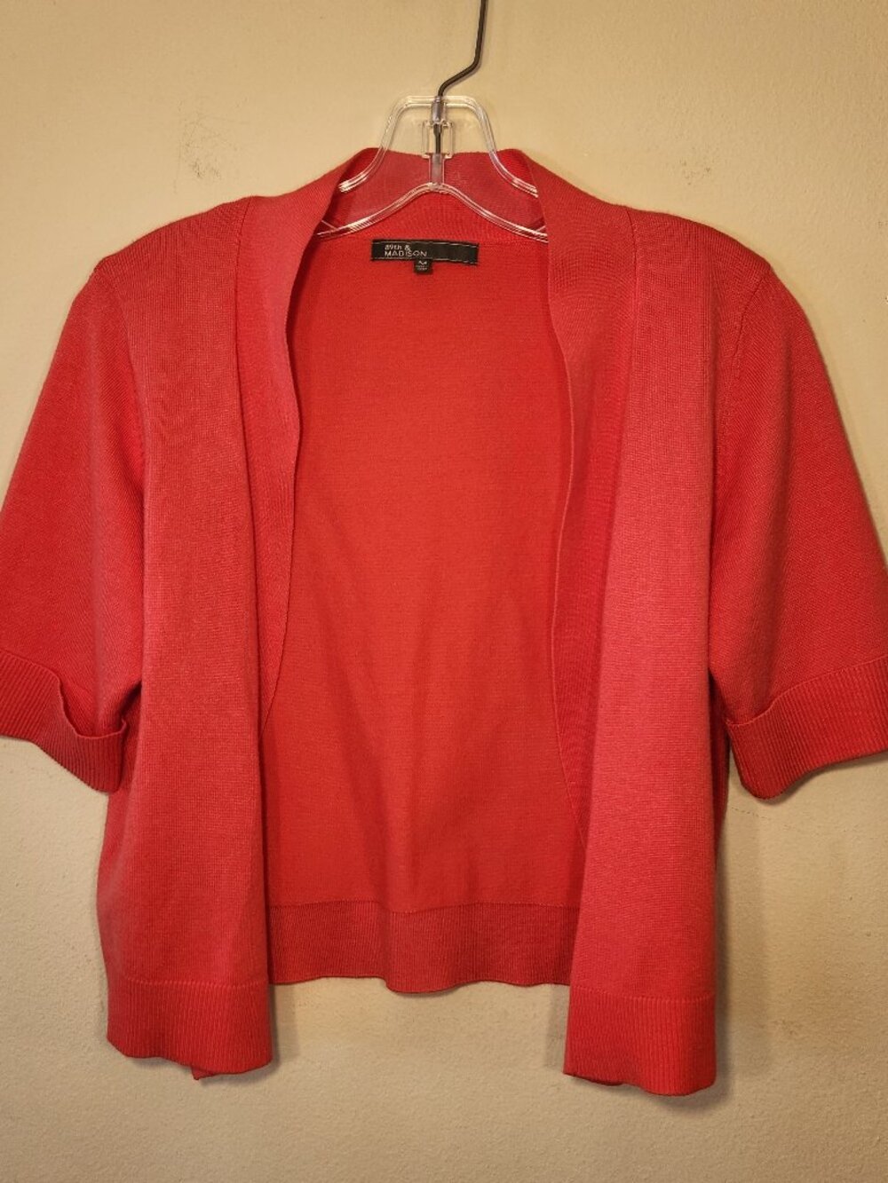 89th & Maddison Coral short sleeve shrug size M